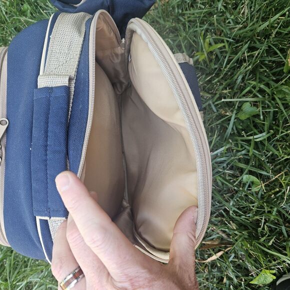 Picnic Backpack 4 Person Set Pack Insulated Waterproof Bag Family Camping - Picture 5 of 15